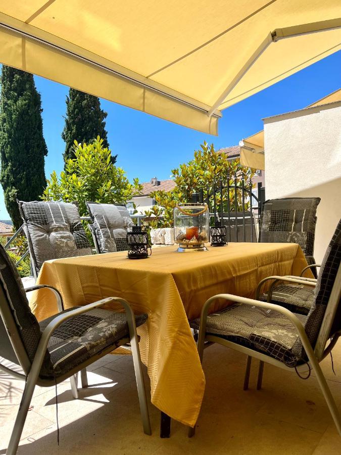 Apartment Delux Rovinj Bagian luar foto