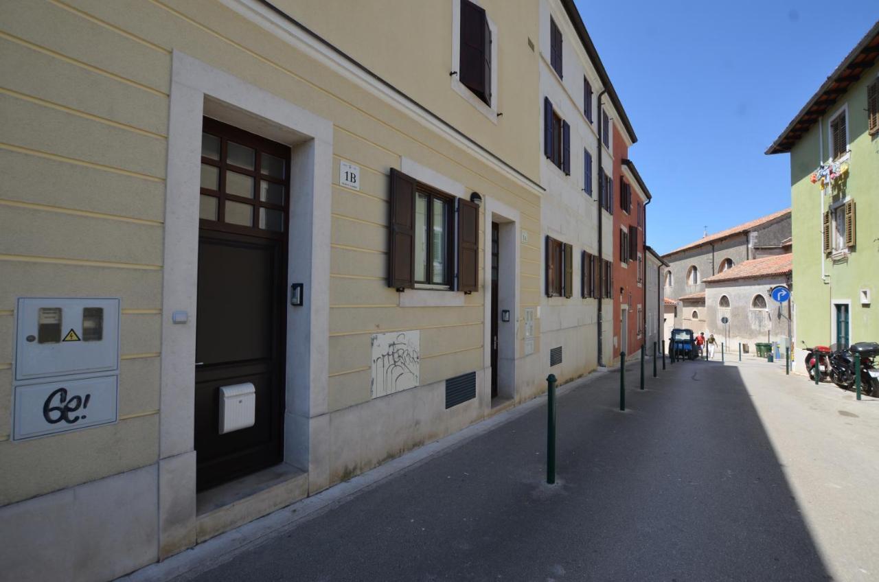 Apartment Delux Rovinj Bagian luar foto