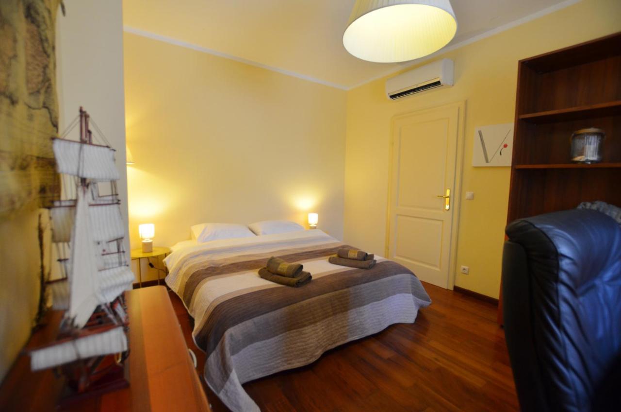 Apartment Delux Rovinj Bagian luar foto